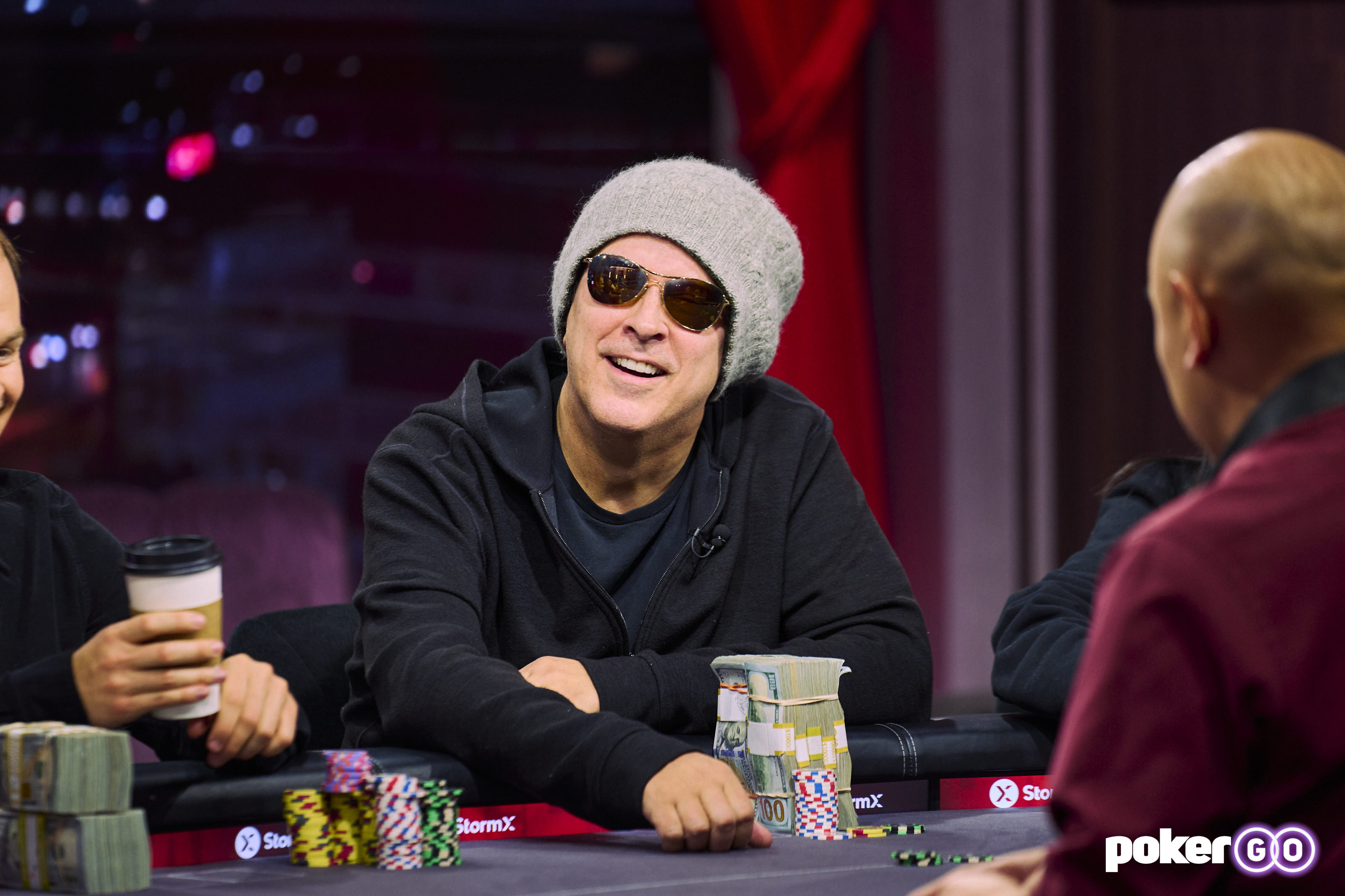 Phil Laak hraje HSP na Pokergo.com