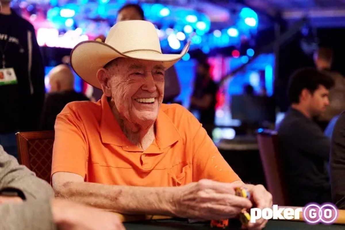 Doyle Brunson hraje WSOP 2021 na Pokergo.com