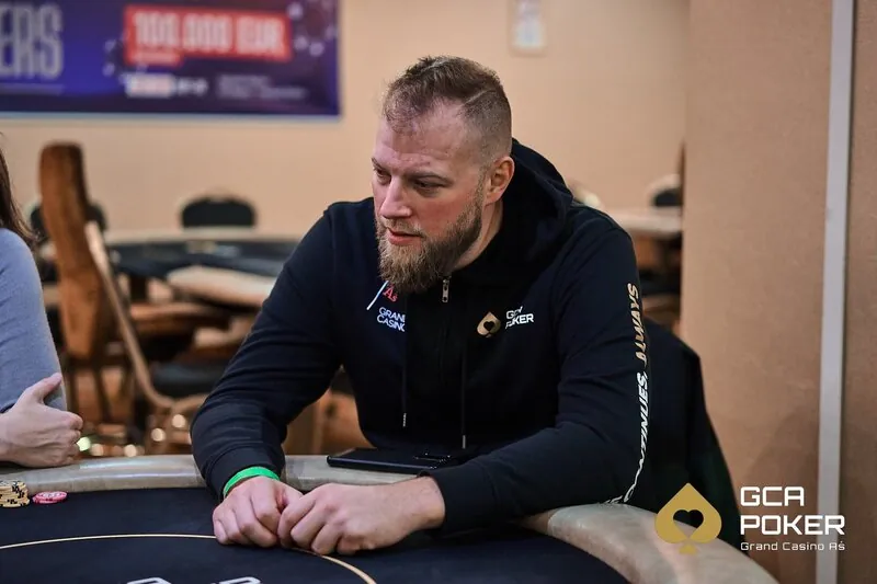 Luk&aacute;&scaron; Rychetsk&yacute;