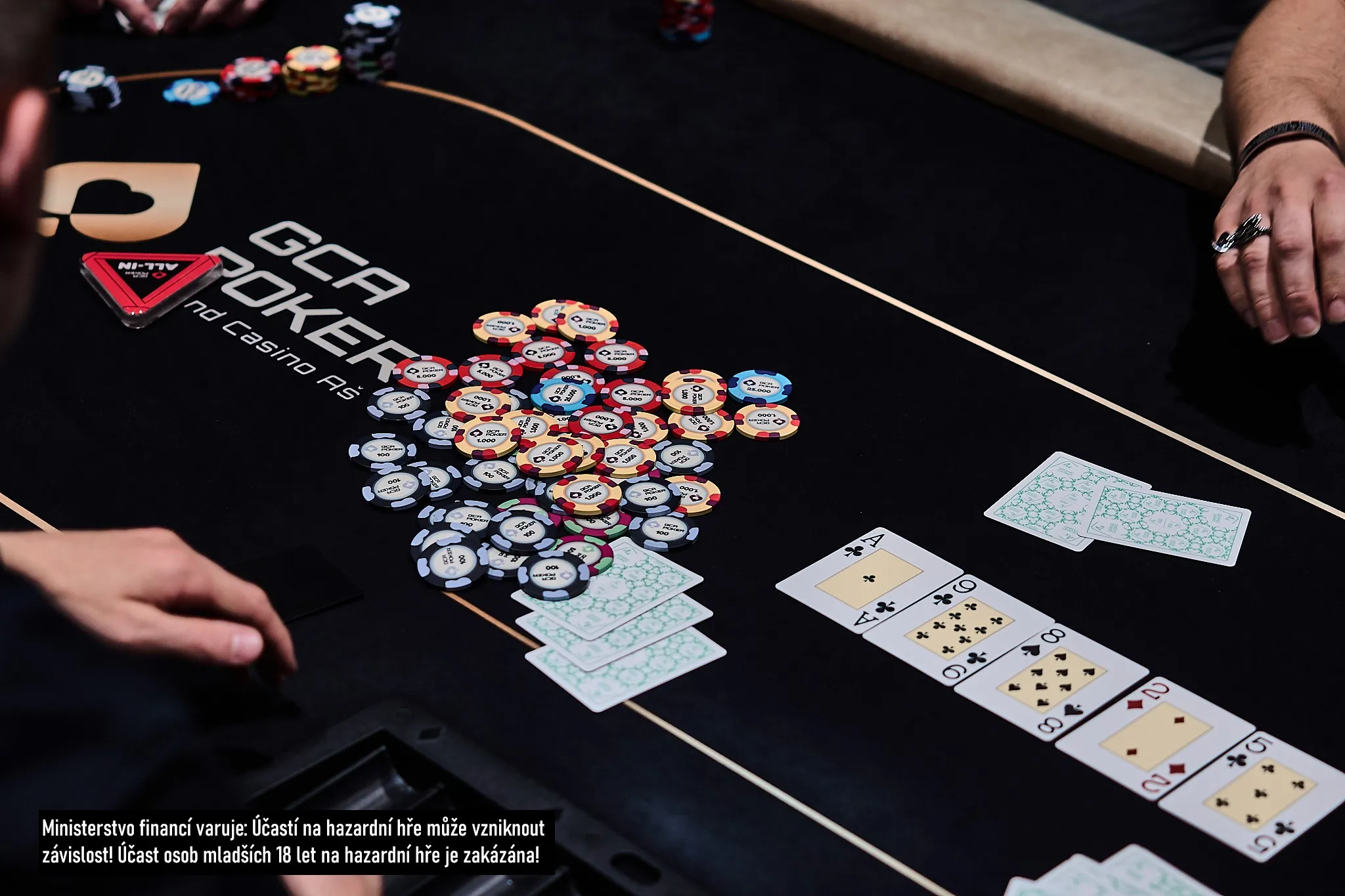 pokerový stůl grand casino aš