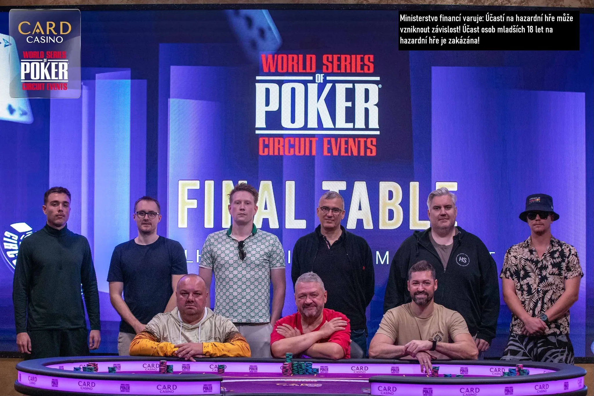 fotografie fin&aacute;lov&eacute;ho stolu v card casino &scaron;amor&iacute;n me WSOPc