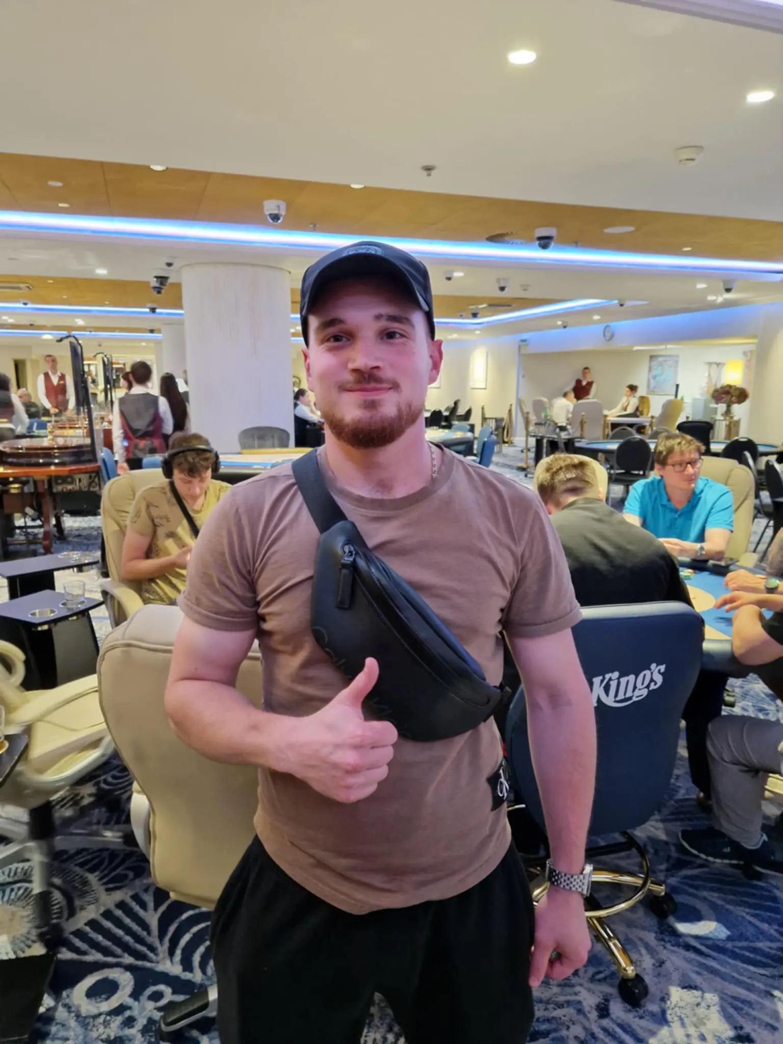 6ba12498-b681-42c0-b085-466441e63c9d