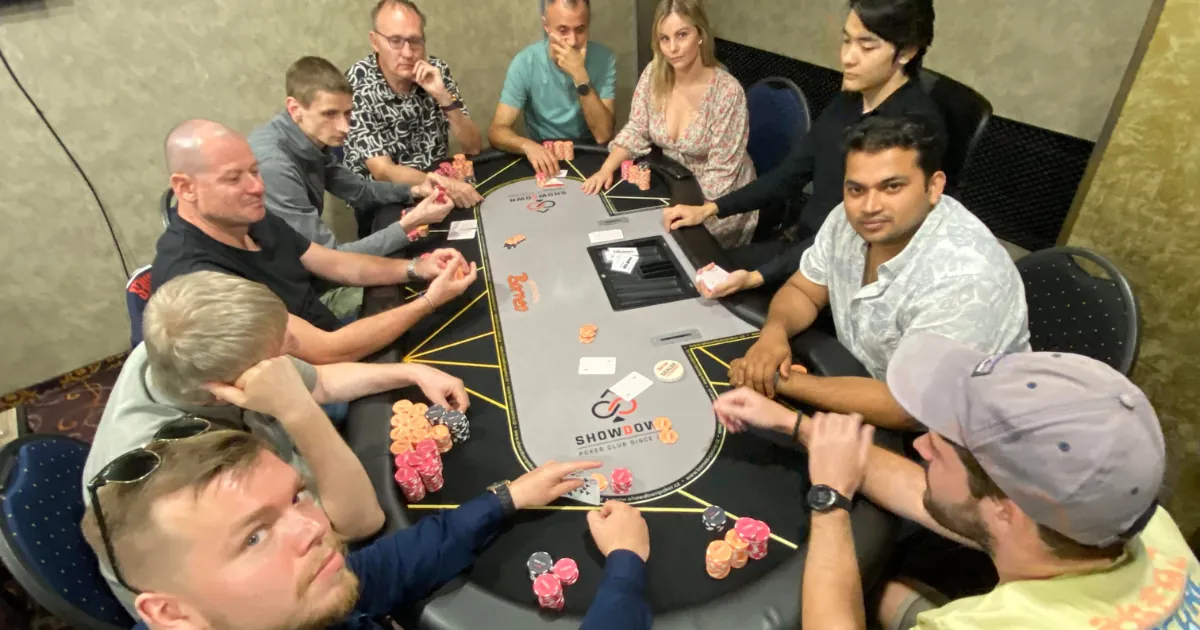 Showdown poker club Big Friday