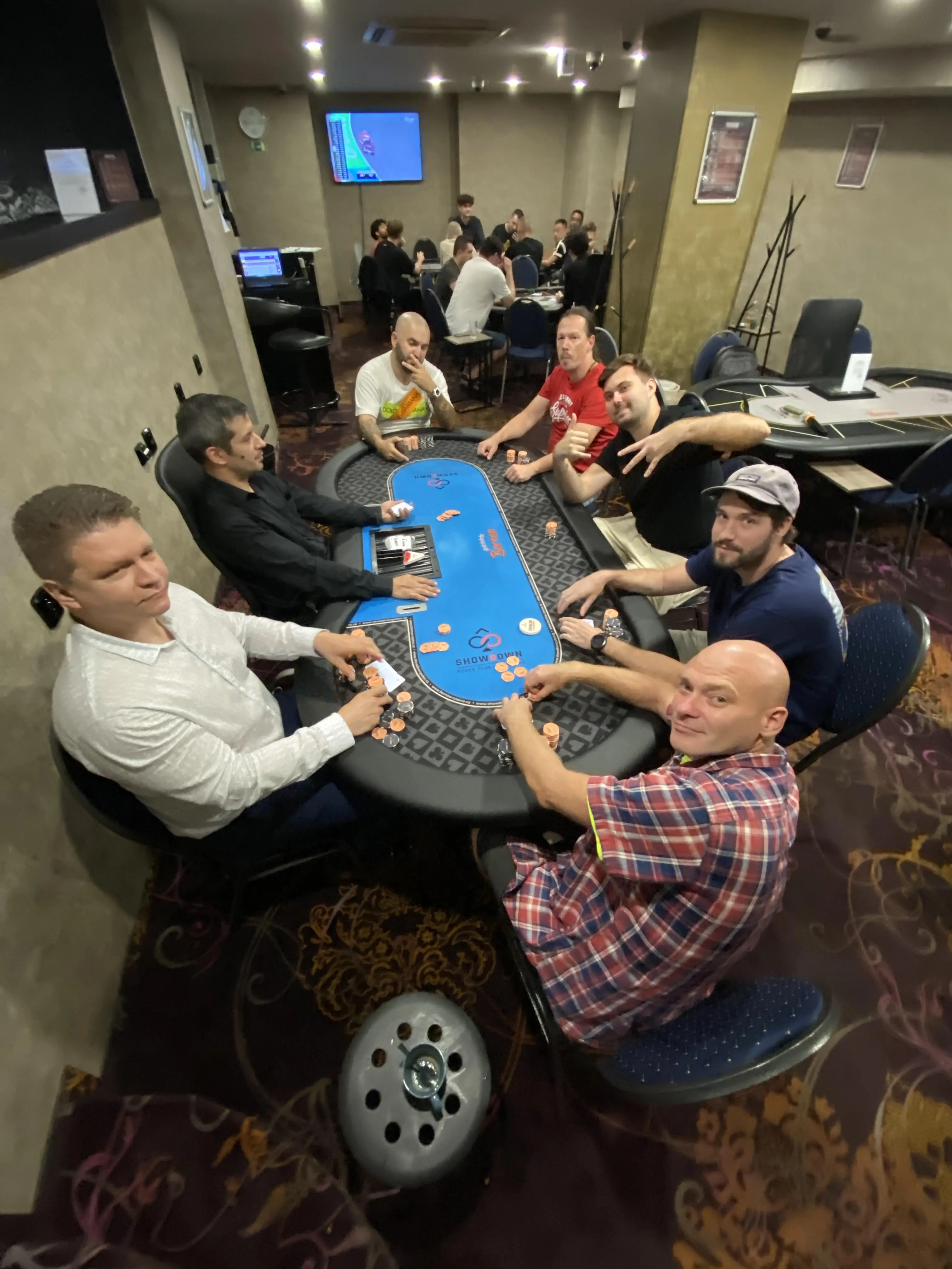 showdown poker 