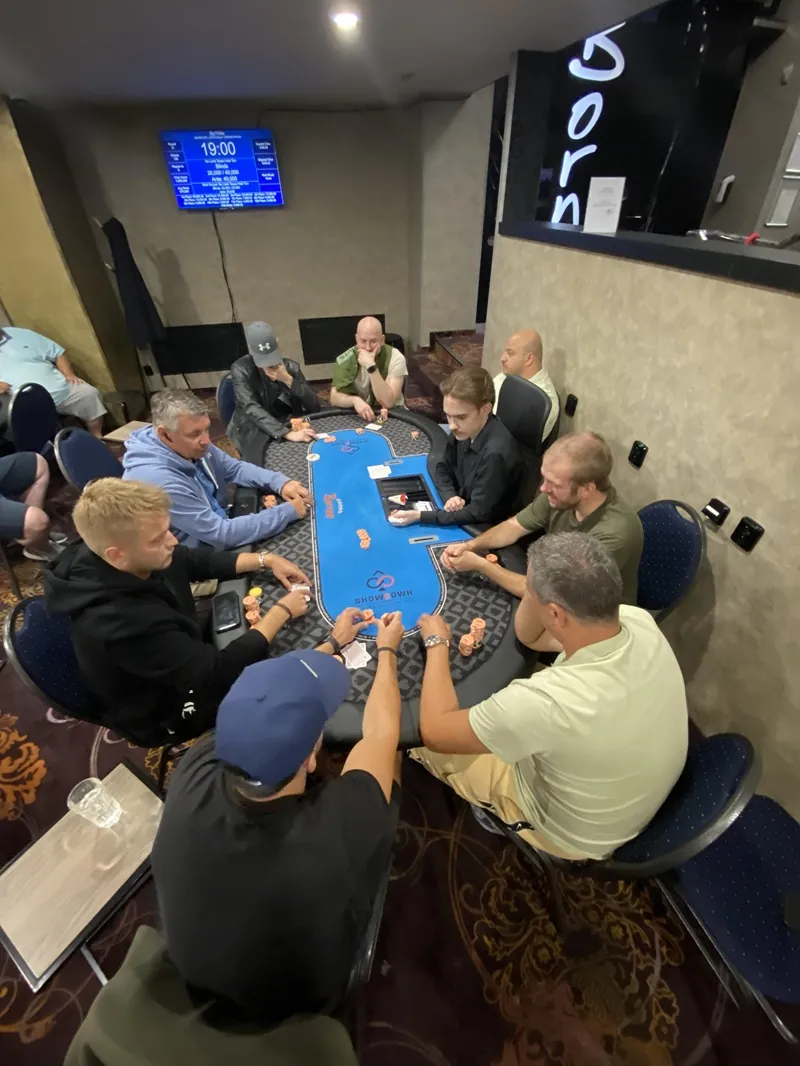 showdown poker praha
