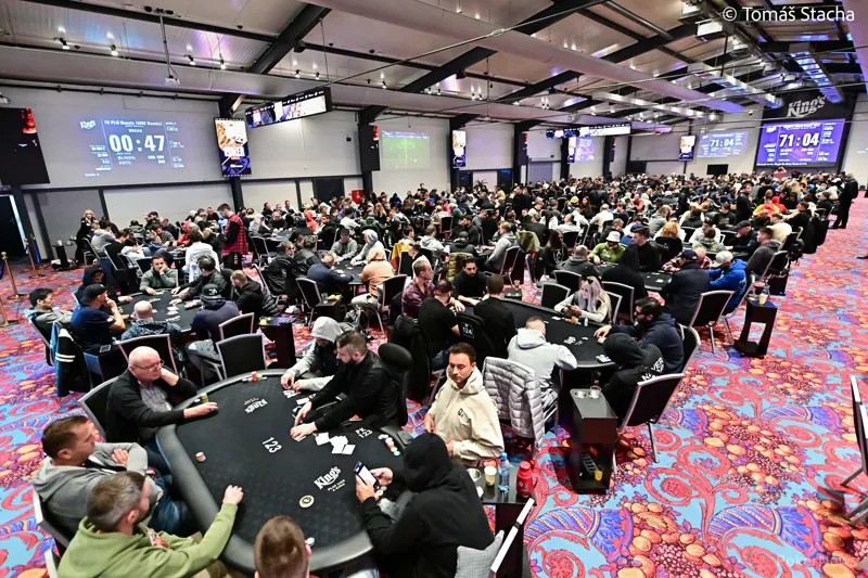 hraci sal wsope main eventu