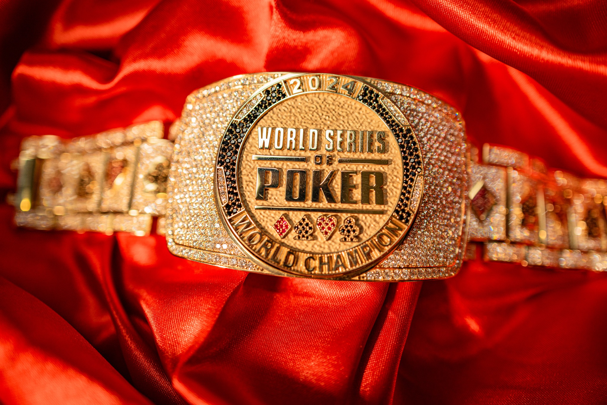 wsop 2024 trophy