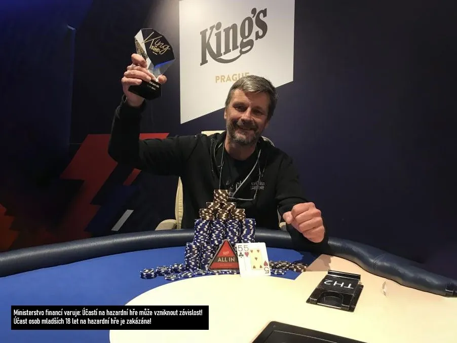 fotografie český hráč pokeru jaroslav mandík
