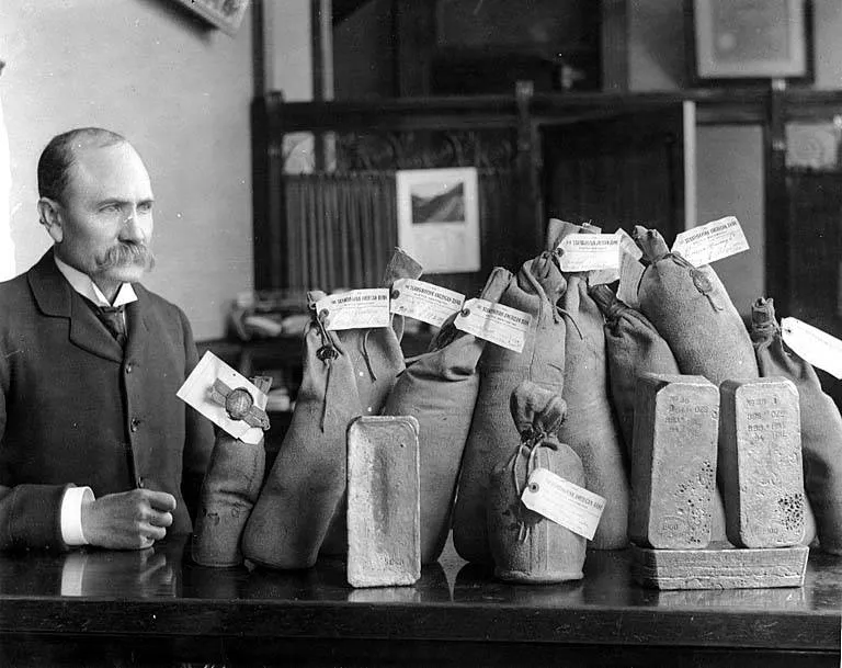 First_shipment_of_gold_from_Nome_to_Seattle_ca_1899_SEATTLE_1628