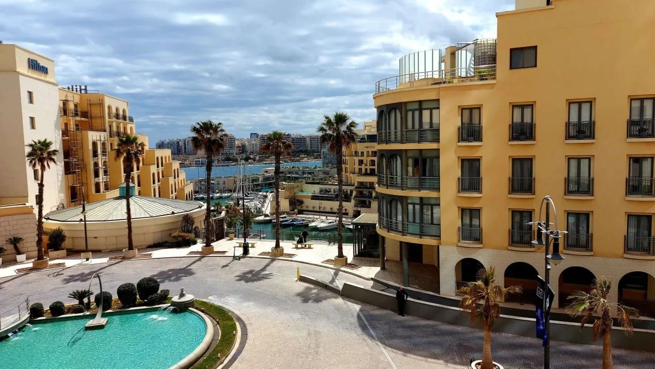 Casino Portomaso, poker