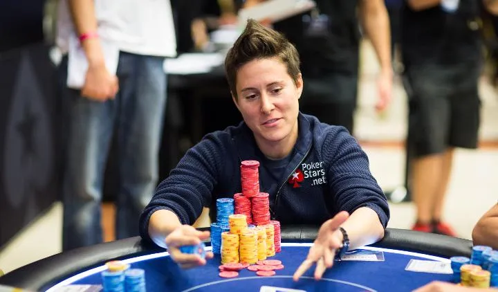 Vanessa Selbst