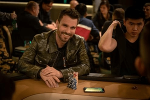 <p>Leoš Mareš a poker: Když showman usedá ke stolu</p> <p>Leoš Mareš a poker: Když showman usedá ke stolu</p>