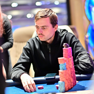 King's Casino: Miky Kabrhel bere €40.000 v HR PLO Diamond