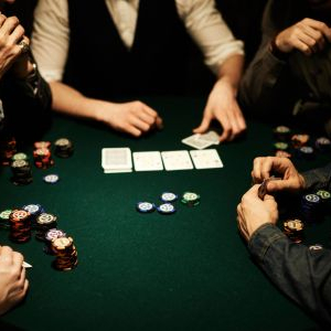 Chcete si o víkendu zahrát poker? Ukážeme vám kam Chcete si o víkendu zahrát poker? Ukážeme vám kam