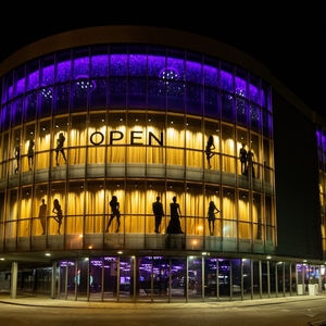 Poker Recenze Card Casino Bratislava - poker, casino hry, restaurace Poker Recenze Card Casino Bratislava - poker, casino hry, restaurace