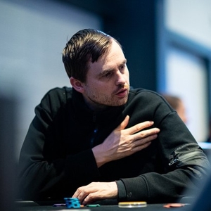 Miky Kabrhel a Patrik Jaroš v Top5 WSOPE €25K NLH