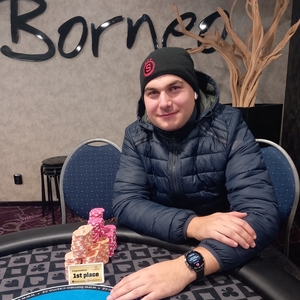 Showdown Poker Club report: Milan Vítek vyhrál středeční turnaj