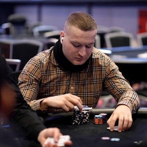 Kuba Kolečkář se dnes představí ve finále NLH 2K 8-Max WSOPC Kuba Kolečkář se dnes představí ve finále NLH 2K 8-Max WSOPC