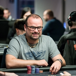 Záškodný a Kolářík ve dni 3 Main Eventu WSOPC