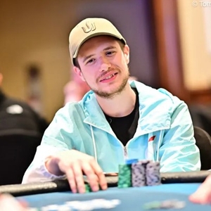 Online poker: Roman 'Gogac_sniper' Hrabec a 'Warrior25409' si dnes zahrají o miliony! Online poker: Roman 'Gogac_sniper' Hrabec a 'Warrior25409' si dnes zahrají o miliony!