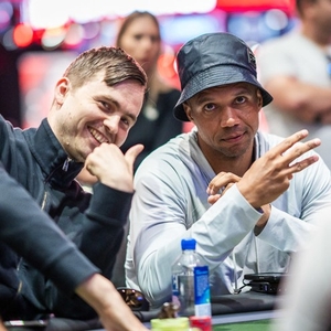 WSOP 2024: Martin Kabrhel si po boku Phila Iveyho dokráčel k 10. místu v $50k Highrolleru! WSOP 2024: Martin Kabrhel si po boku Phila Iveyho dokráčel k 10. místu v $50k Highrolleru!