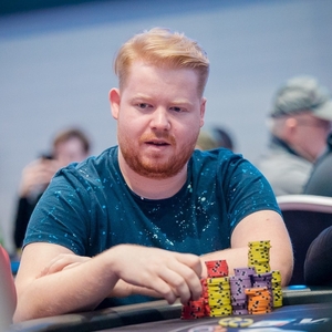 King's Prague: Českou šestici na finálovém stole Spade Poker Tour vede Milan Šimko