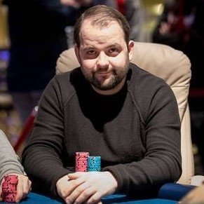 Card Casino Bratislava: Do finále Main Eventu BFP míří jediný český hrdina - Petr Kuběnka Card Casino Bratislava: Do finále Main Eventu BFP míří jediný český hrdina - Petr Kuběnka