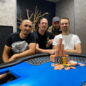 Showdown Poker: Z garance 250.000 Kč ve Friday Biggeru urval nejvíc Roman Tkach Showdown Poker: Z garance 250.000 Kč ve Friday Biggeru urval nejvíc Roman Tkach