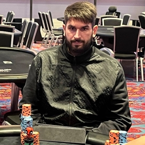 Do finále Czech Poker Masters míří na chipleadu česká dvojka Patrik Jaroš a Zdeněk Svoboda! Do finále Czech Poker Masters míří na chipleadu česká dvojka Patrik Jaroš a Zdeněk Svoboda!