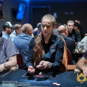 Nabitý večer v GCA: proti německé přesile uspěl jediný český bojovník