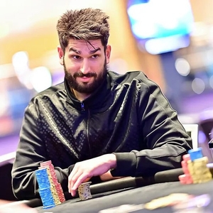 King's Resort Rozvadov: 16 Čechů v čele s Patrikem Jarošem postoupilo do dne 3 Main Eventu WSOPE King's Resort Rozvadov: 16 Čechů v čele s Patrikem Jarošem postoupilo do dne 3 Main Eventu WSOPE