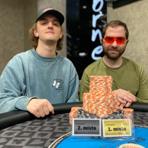 Showdown Poker Club: úterní Turbo Deepstack o 100.000 Kč rozsekl deal Showdown Poker Club: úterní Turbo Deepstack o 100.000 Kč rozsekl deal
