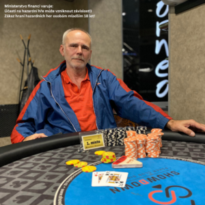 Showdown Poker Club: Tulák si povodil páteční Turbo Deepstack o 100 k Showdown Poker Club: Tulák si povodil páteční Turbo Deepstack o 100 k