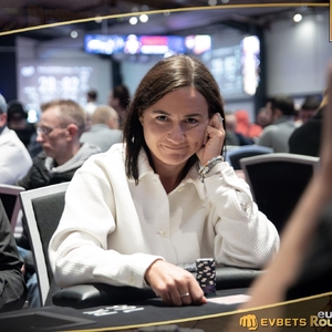King's Resort Rozvadov: Ren vede českou čtveřici do finále Main Eventu Pirates Poker Mystery Bounty King's Resort Rozvadov: Ren vede českou čtveřici do finále Main Eventu Pirates Poker Mystery Bounty
