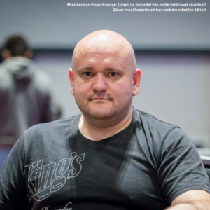 King's Resort: Začal Main Event EAPT. V čele zatím Slovák Marián Kubiš King's Resort: Začal Main Event EAPT. V čele zatím Slovák Marián Kubiš