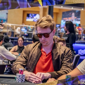 King's Resort: 2121 a Michal Schuh zvládnuli nejlépe první startovní den Main Eventu WSOPC King's Resort: 2121 a Michal Schuh zvládnuli nejlépe první startovní den Main Eventu WSOPC