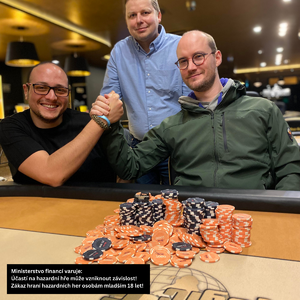 ShowDown Poker Club: Thursday Bigger rozhodl rovný heads-up deal