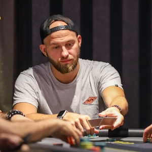 Card Casino Šamorín: Pavel Heger vybojoval v sobotním One Day 50K 6. místo Card Casino Šamorín: Pavel Heger vybojoval v sobotním One Day 50K 6. místo