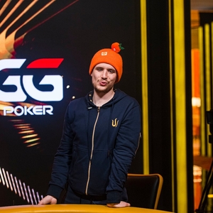 Triton Poker Jeju: Rekordní účast a dvě placená umístění pro Romana Hrabce Triton Poker Jeju: Rekordní účast a dvě placená umístění pro Romana Hrabce