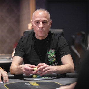 Card Casino Šamorín: Ve finále Royal Main Eventu máme čtyřnásobné české zastoupení Card Casino Šamorín: Ve finále Royal Main Eventu máme čtyřnásobné české zastoupení