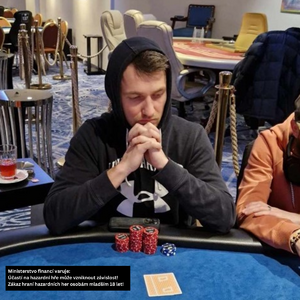 Showdown: ČPT Den 1B ovládl Marián Cmor. Postupuje i Filip Rysl