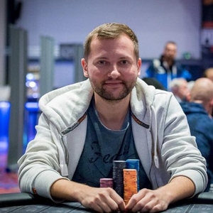 King’s Prague Slovenian Poker Tour: Hanzl má bonus, postupuje i Mrakeš King’s Prague Slovenian Poker Tour: Hanzl má bonus, postupuje i Mrakeš