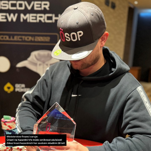 Grand Casino Aš: Vítěz BHD Main Eventu bral skoro 200.000 Kč. Unavenej byl 16. Grand Casino Aš: Vítěz BHD Main Eventu bral skoro 200.000 Kč. Unavenej byl 16.