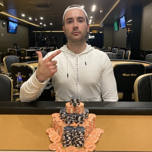 ShowDown: Jan Cvach a Pablo Eskobar si rozdělili největší odměny ve čtvrtečním turnaji 300.000 Kč GTD ShowDown: Jan Cvach a Pablo Eskobar si rozdělili největší odměny ve čtvrtečním turnaji 300.000 Kč GTD