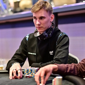 WSOP 2025: Zdeněk Źižka se připisuje placené umístění v Colossusu WSOP 2025: Zdeněk Źižka se připisuje placené umístění v Colossusu