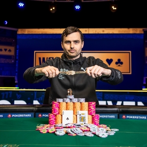 WSOP 2025: 17.600.000 Kč a čtvrtý náramek pro Martina Kabrhela!