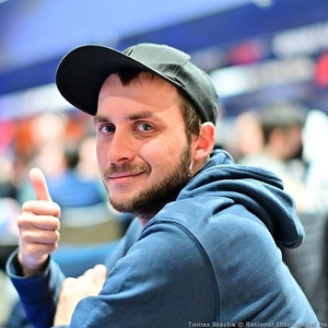 WSOP 2025: Roman Hrabec skončil v $2.5K Freezeoutu ve čtvrté desítce, v Main Eventu přibyly další 3 české postupy