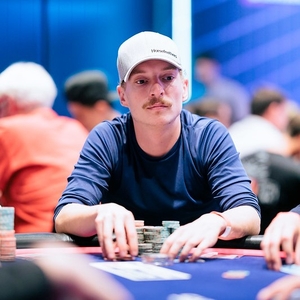 EPT Barcelona den 5: O €772.000 pro vítěze PS Open Main Eventu bojuje stále český kvartet v čele s Jakubem Štěrbou EPT Barcelona den 5: O €772.000 pro vítěze PS Open Main Eventu bojuje stále český kvartet v čele s Jakubem Štěrbou