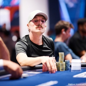 EPT Barcelona den 8: Nezastavitelný Jakub Štěrba vede z český kvartet z 1B Main Eventu EPT Barcelona den 8: Nezastavitelný Jakub Štěrba vede z český kvartet z 1B Main Eventu