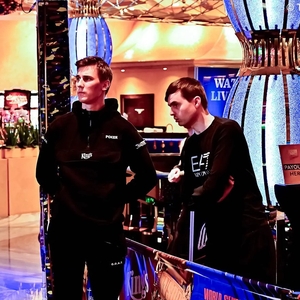 WSOPE: Obrovská smůla připravila Zdeňka Žižku o druhý náramek a o titul v €2K Monsterstacku! WSOPE: Obrovská smůla připravila Zdeňka Žižku o druhý náramek a o titul v €2K Monsterstacku!